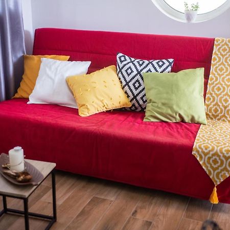 Lemon Garden Stylish Private Apartment Kalamata Exterior photo